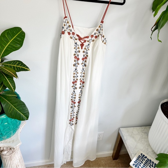 NWT Ethereal Maxi Dress, Renaissance Festival, White spring fairy gown goddess - Picture 8 of 9